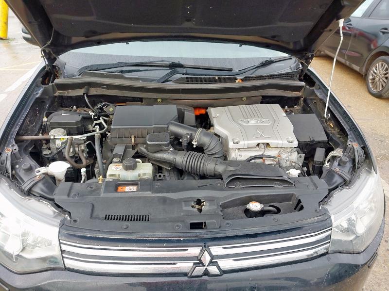 2014 MITSUBISHI OUTLANDER 2.0 PHEV GX4HS 5DR AUTO