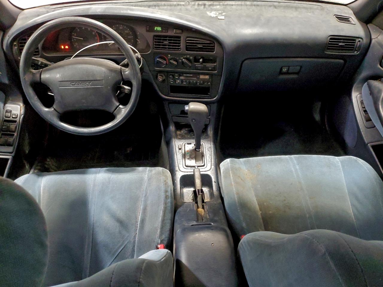 1992 Toyota Camry Le VIN: JT2SK12E5N0009505 Lot: 96627535