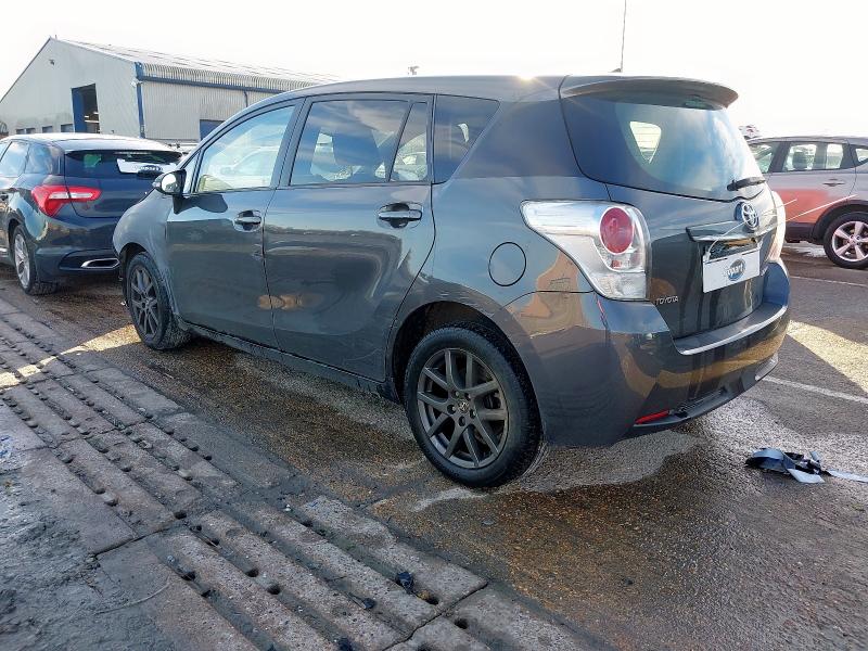 2016 TOYOTA VERSO 1.6 D-4D TREND 5DR