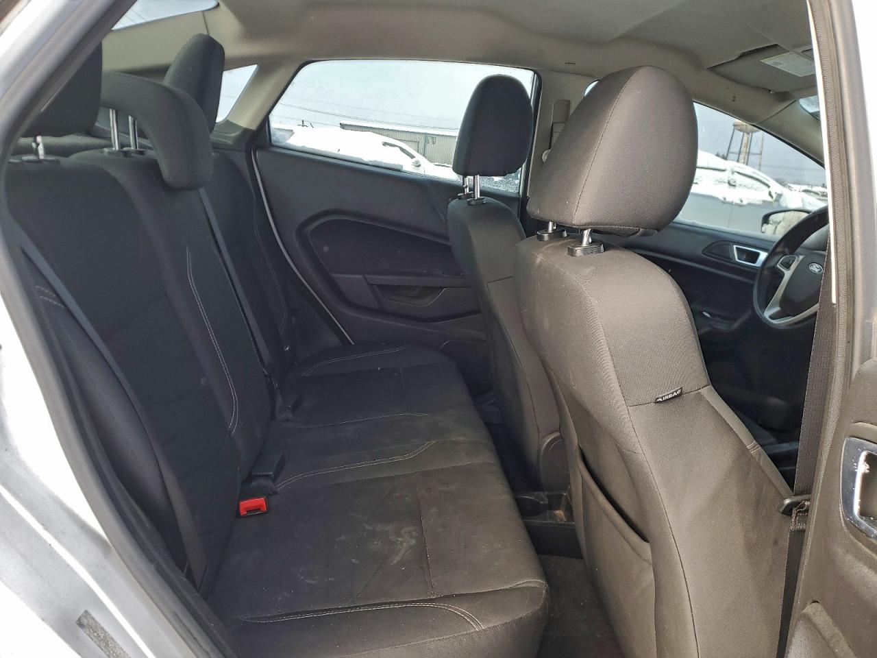 2014 Ford Fiesta Se VIN: 3FADP4BJ4EM118069 Lot: 92736475