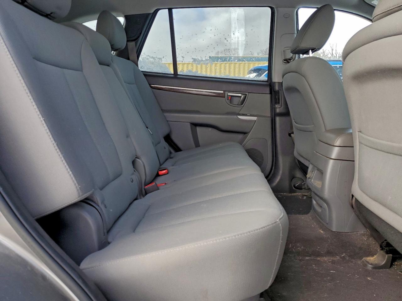 2012 Hyundai Santa Fe Gls VIN: 5XYZGDAB3CG127205 Lot: 96449485