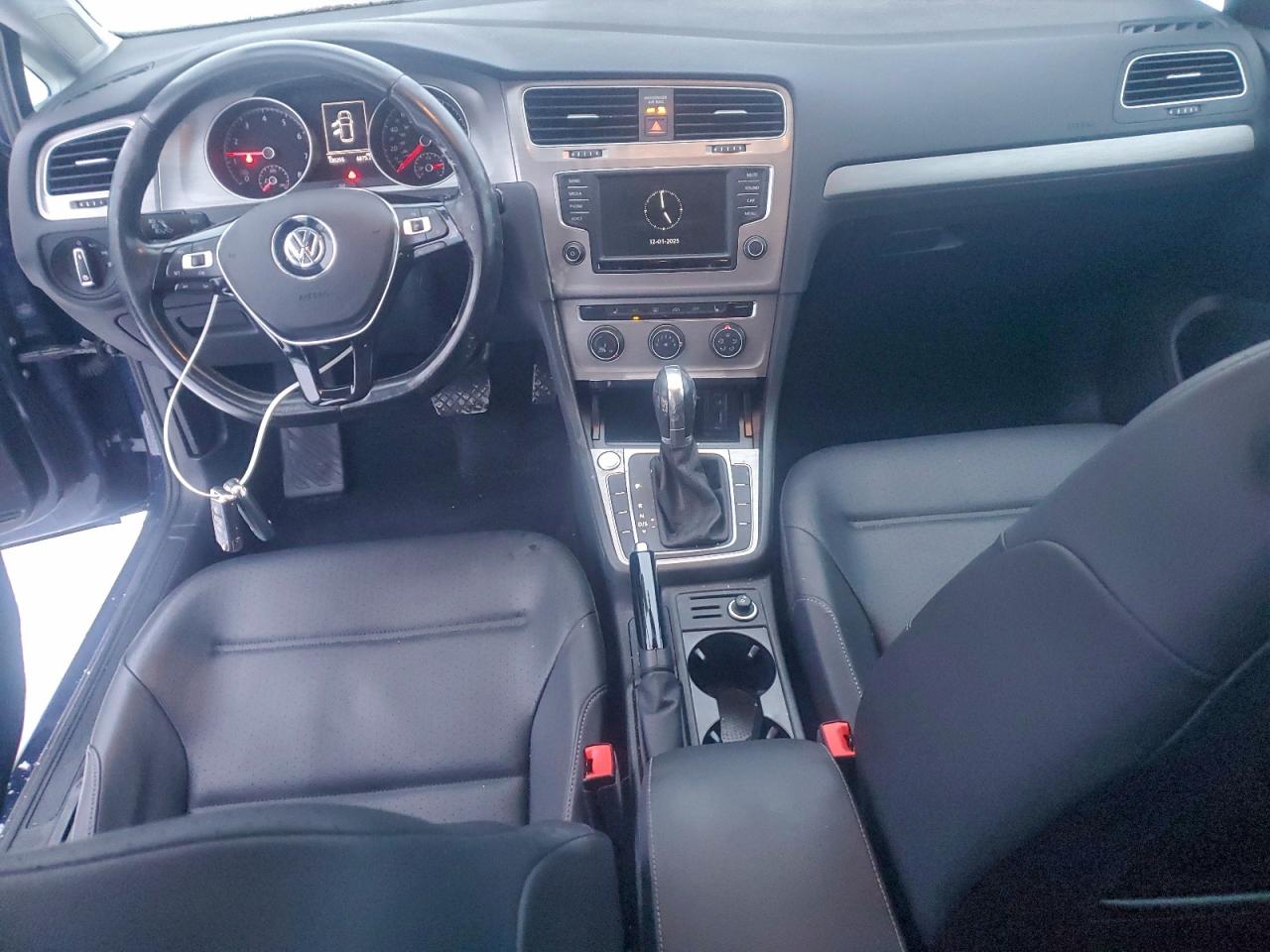 2017 Volkswagen Golf S VIN: 3VW217AU2HM051246 Lot: 94557645