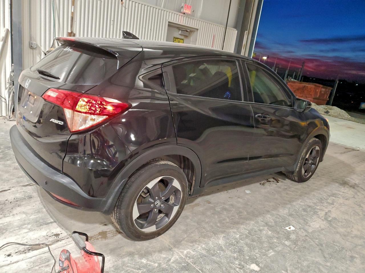 2018 Honda Hr-V Ex VIN: 3CZRU6H5XJG700937 Lot: 97636185