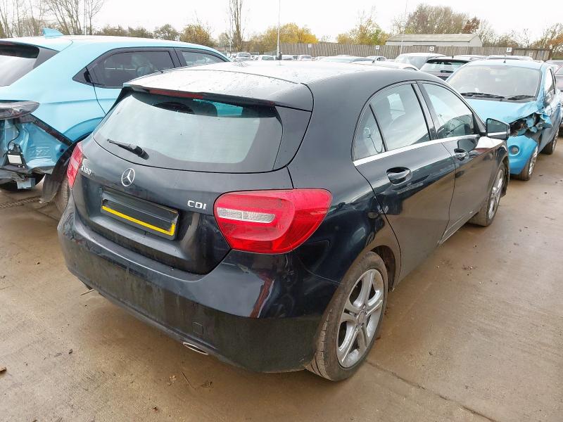 2015 MERCEDES-BENZ A CLASS A180 CDI SPORT EDITION 5DR