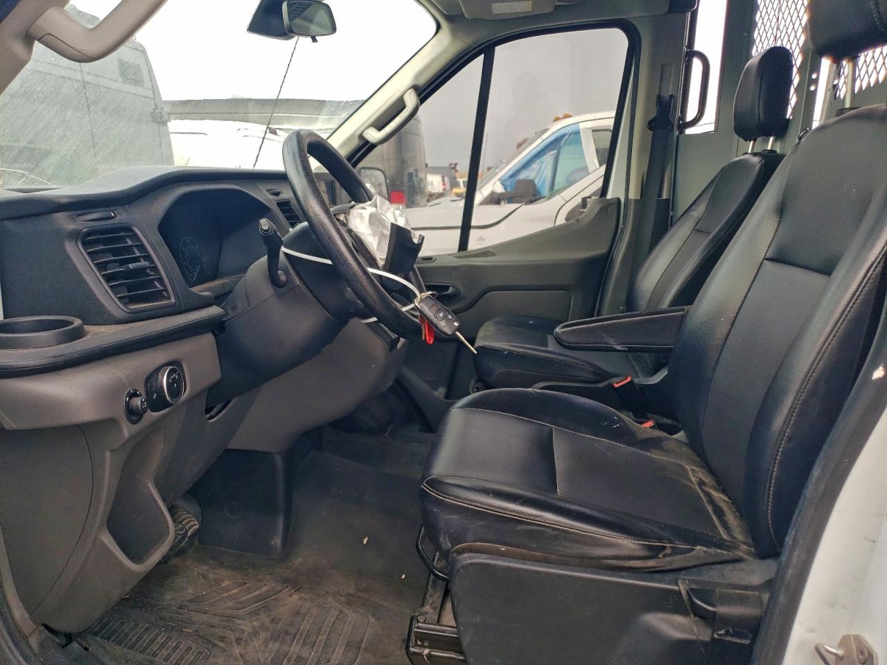 2020 Ford Transit T-250 VIN: 1FTBR3X82LKB49675 Lot: 92711705