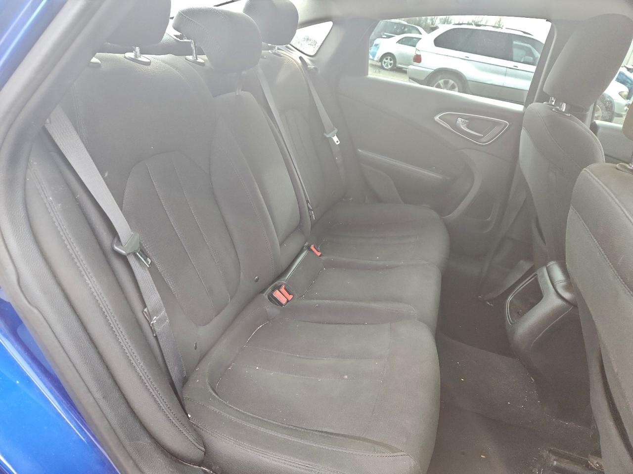 2015 Chrysler 200 Limited VIN: 1C3CCCAB2FN730921 Lot: 95464875