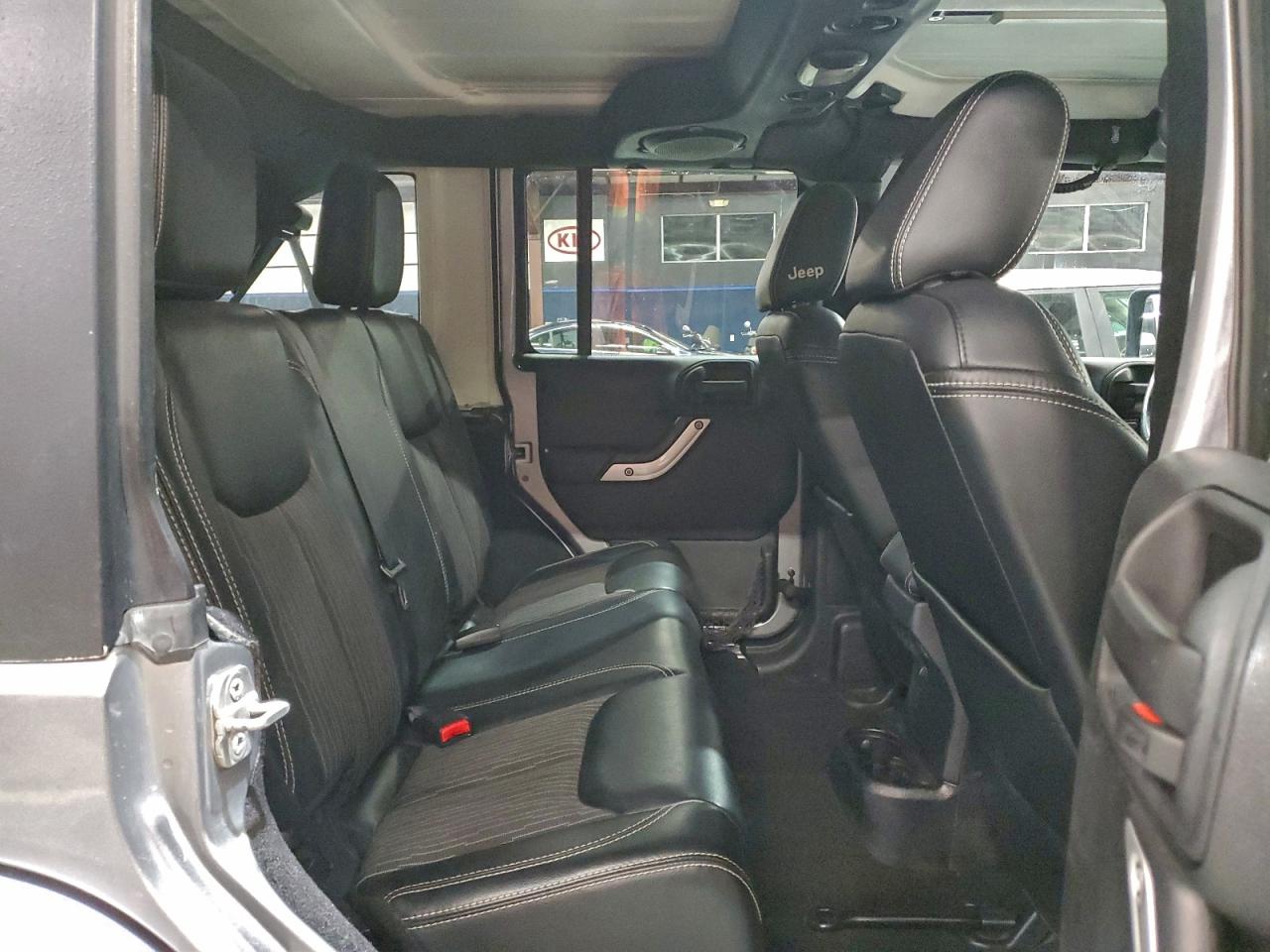 2014 Jeep Wrangler Unlimited Sport VIN: 1C4BJWDG8EL185534 Lot: 95722655