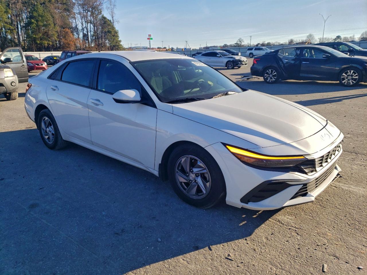 2024 Hyundai Elantra Se VIN: KMHLL4DG8RU759967 Lot: 97673275