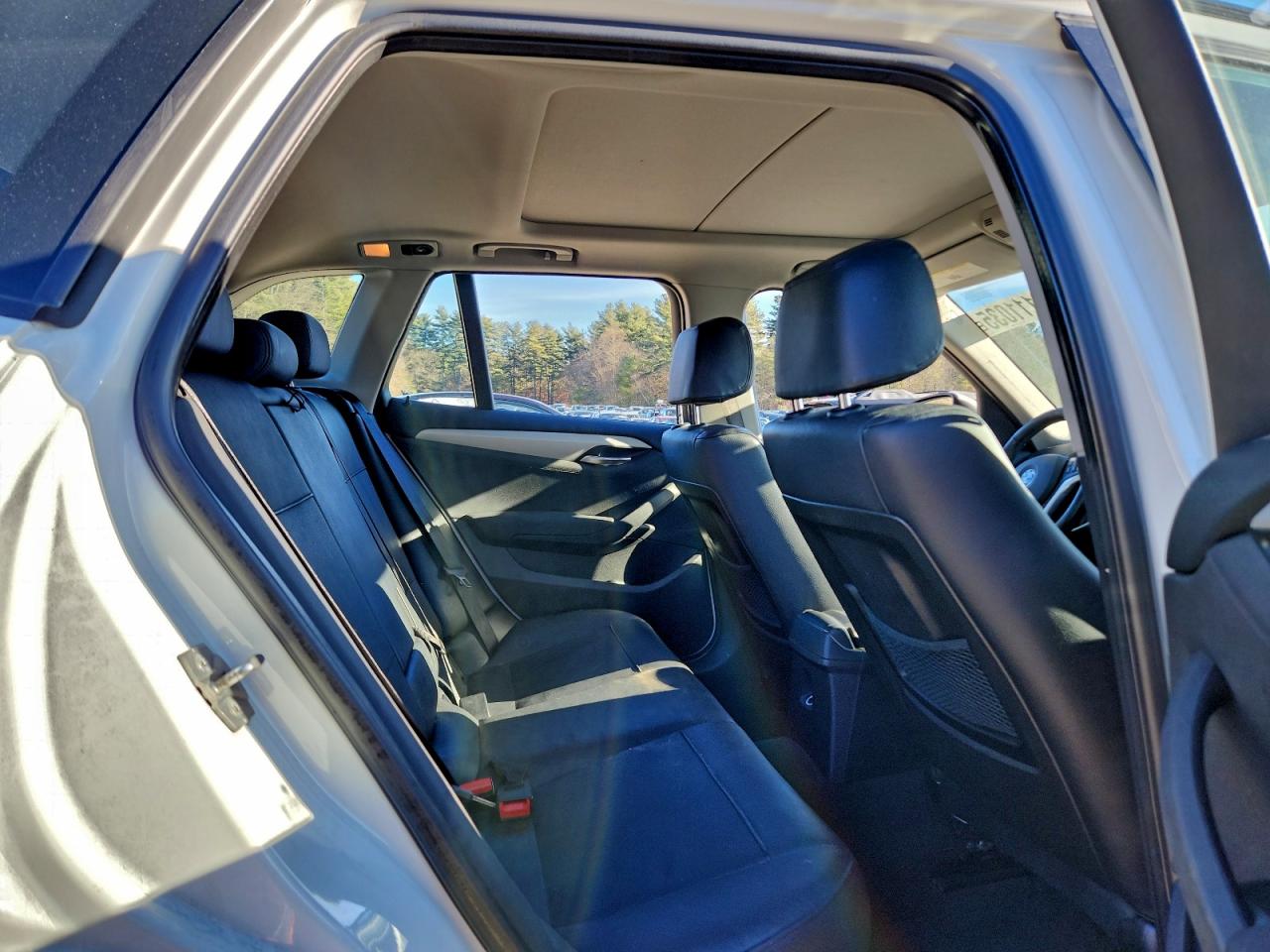 2014 BMW X1 xDrive28I VIN: WBAVL1C50EVR94148 Lot: 96111035