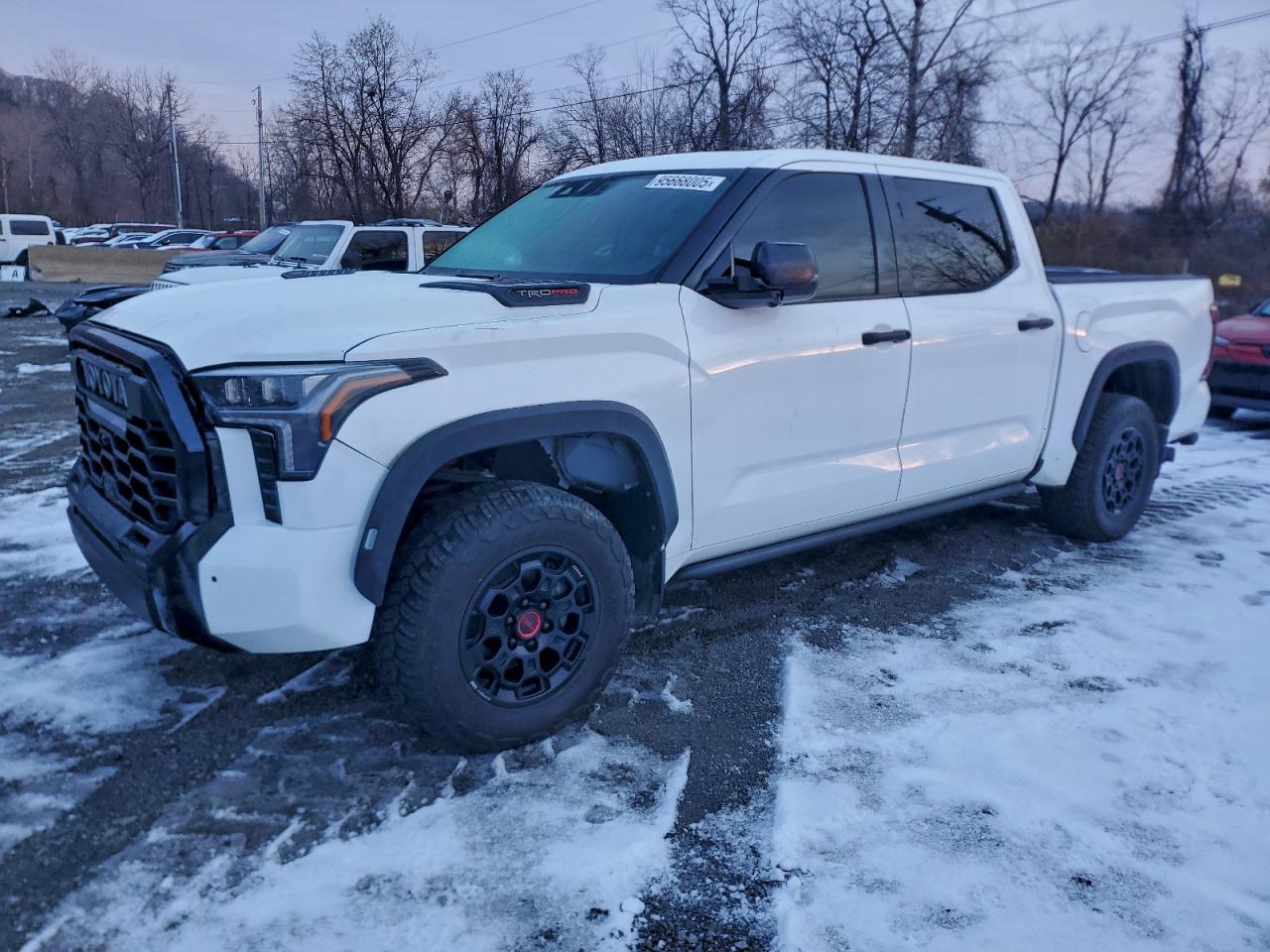 2022 Toyota Tundra Crewmax Limited