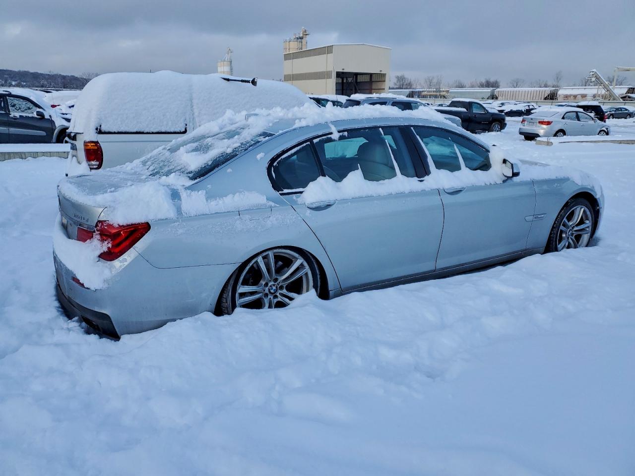 Фото: WBAKB8C58CC852427