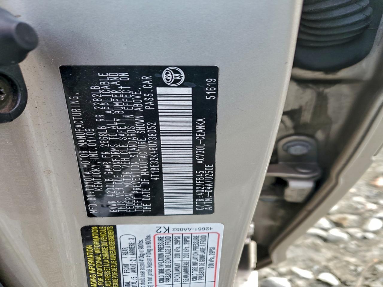 2006 Toyota Camry Le VIN: 4T1BE32K46U738052 Lot: 96002635