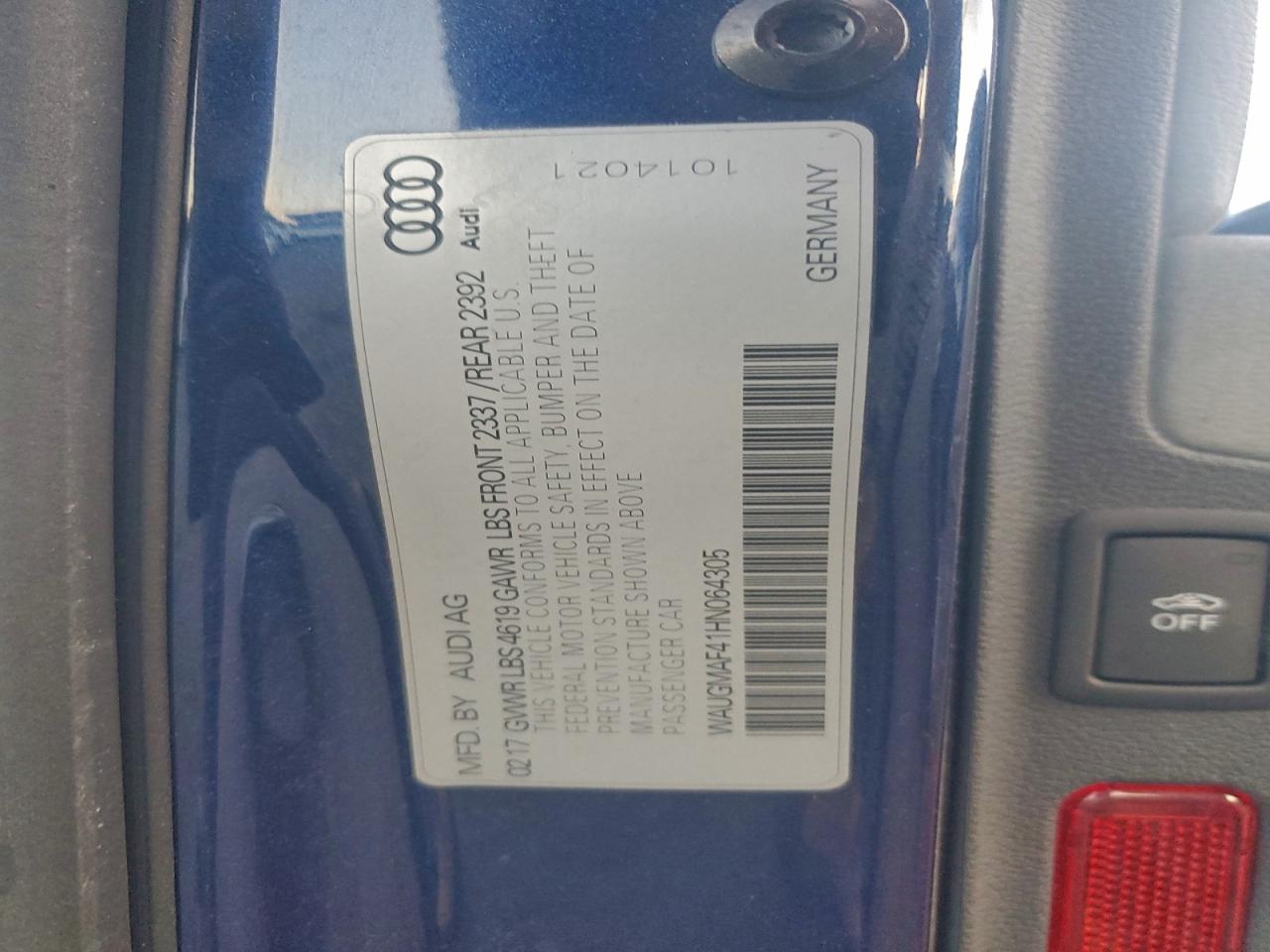 2017 Audi A4 Ultra Premium VIN: WAUGMAF41HN064305 Lot: 95091425