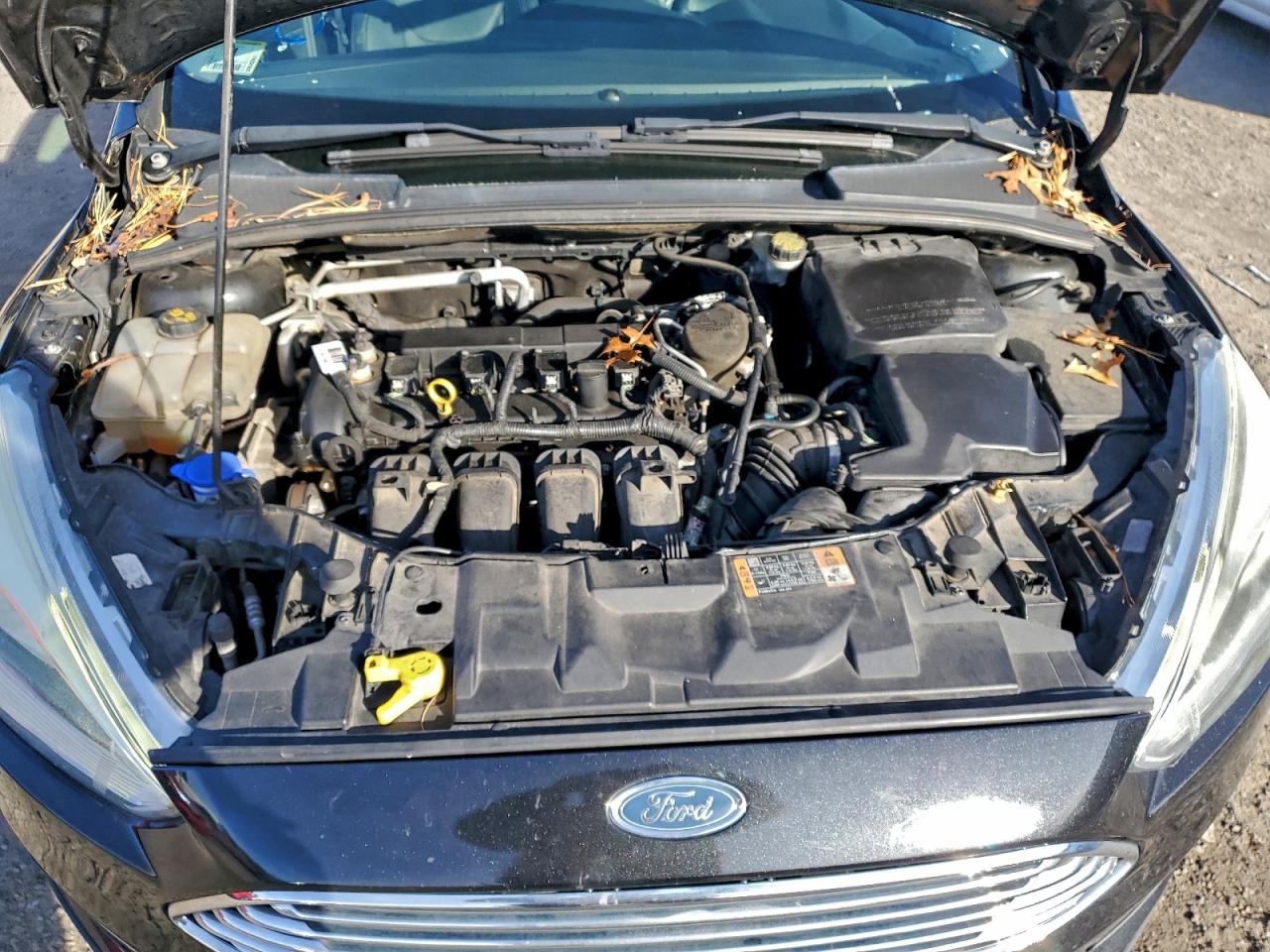 2015 Ford Focus Titanium VIN: 1FADP3N27FL235033 Lot: 95573645