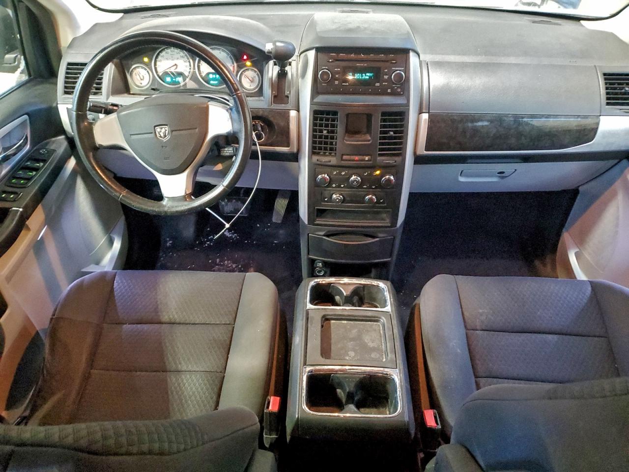 2010 Dodge Grand Caravan Se VIN: 2D4RN4DE4AR356001 Lot: 96541165