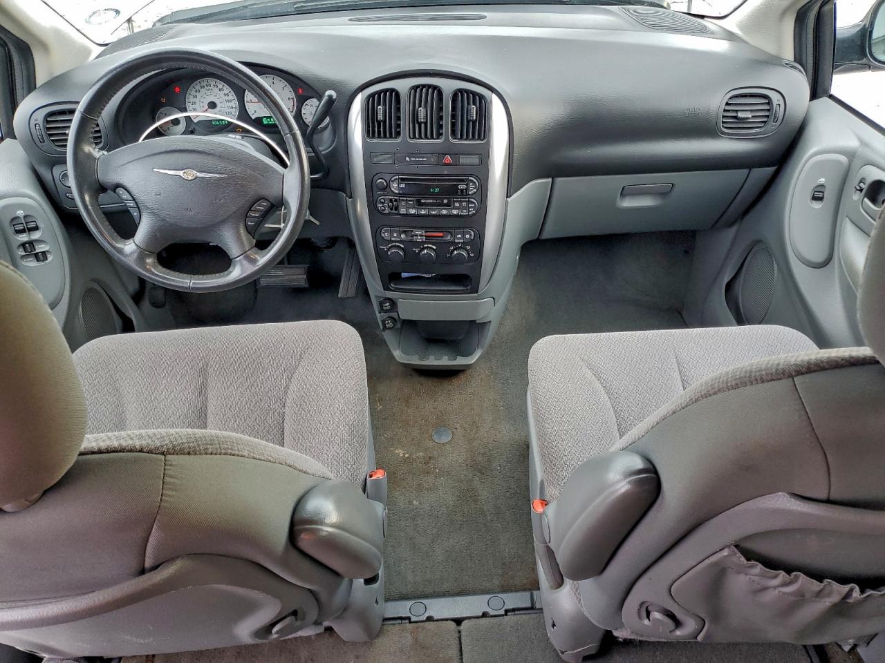 2007 Chrysler Town & Country Touring VIN: 2A4GP54LX7R160358 Lot: 94427925