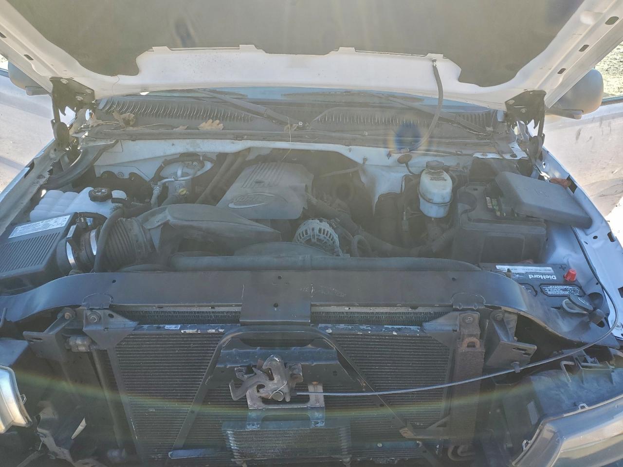 2006 Chevrolet Silverado C2500 Heavy Duty VIN: 1GCHC23U66F270814 Lot: 94767875