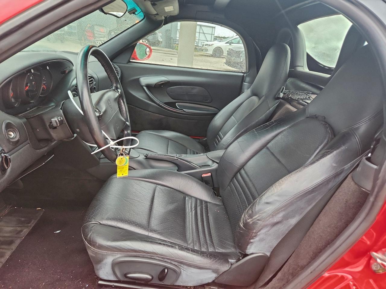 1999 Porsche Boxster VIN: WP0CA2980XU621692 Lot: 95893885