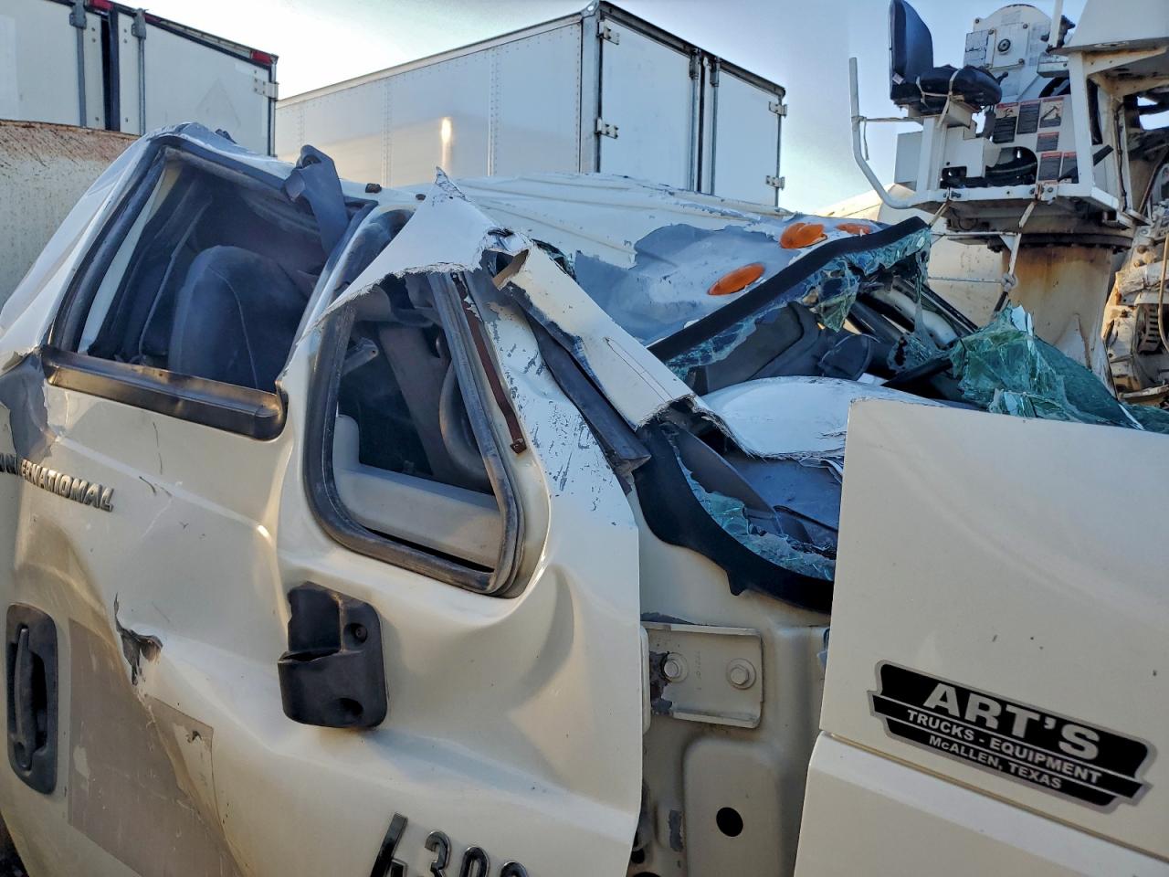 2006 International 4300 Tank Truck VIN: 1HTMMAALX6H321934 Lot: 80828595