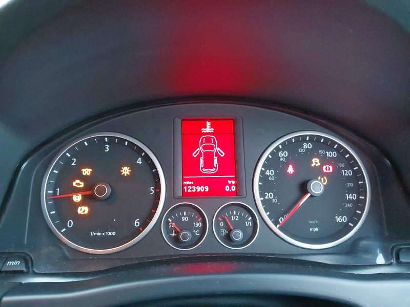 2009 VOLKSWAGEN TIGUAN 2.0 TDI SE 170 5DR