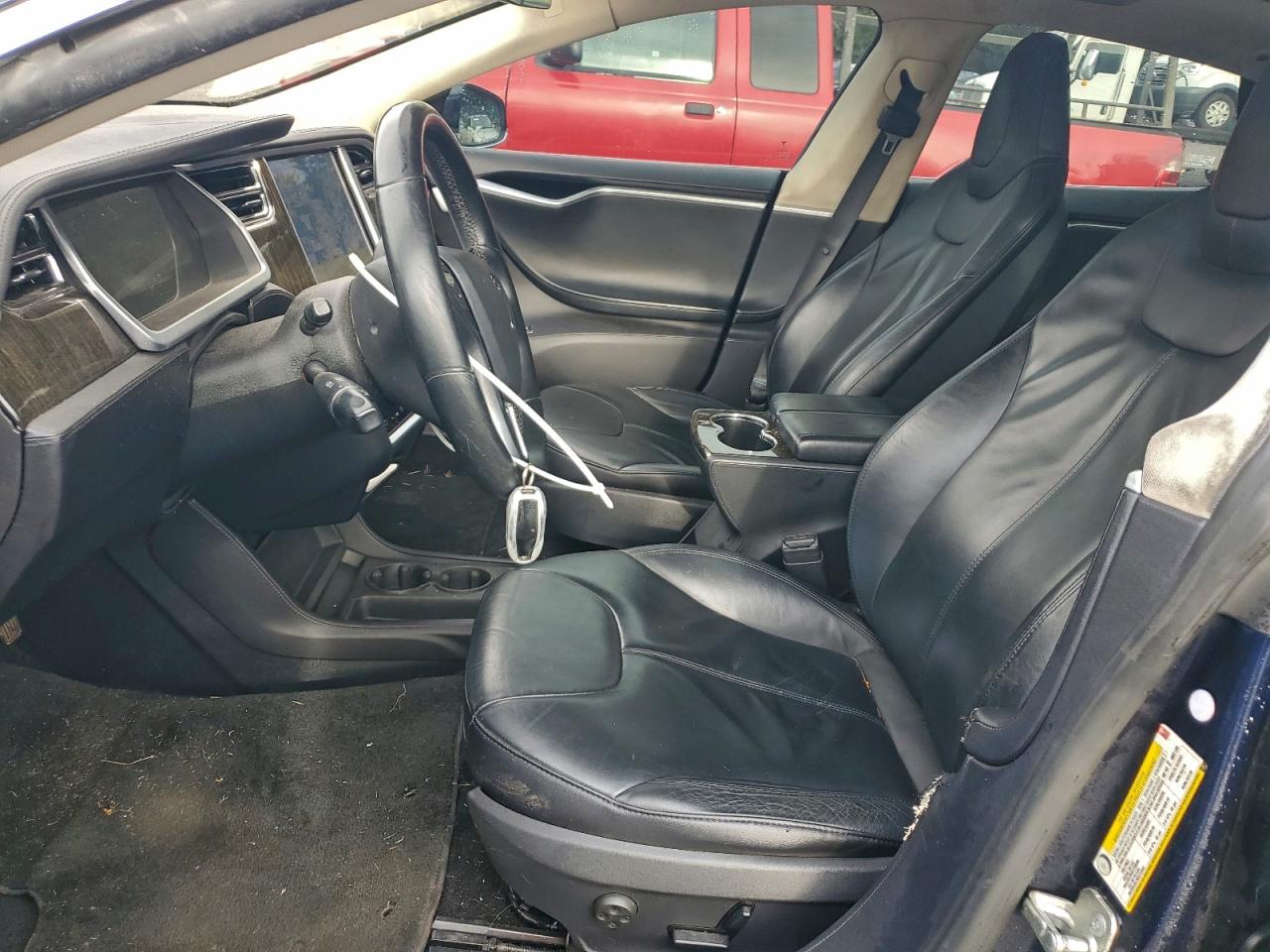 2013 Tesla Model S VIN: 5YJSA1AG7DFP09555 Lot: 95005725