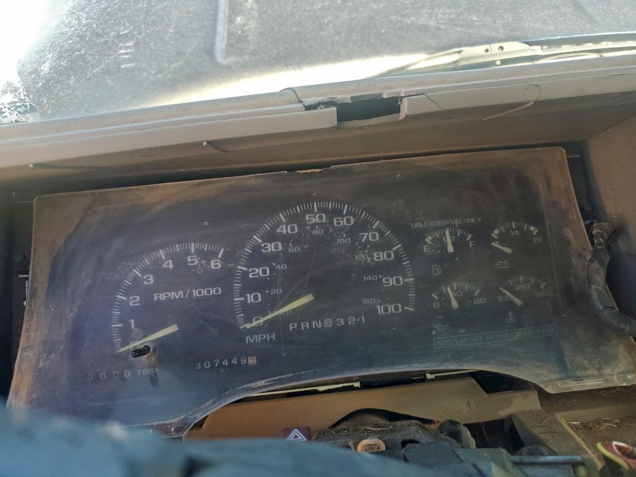 1999 Chevrolet Gmt-400 K3500 VIN: 1GCHK33J4XF075715 Lot: 94858235