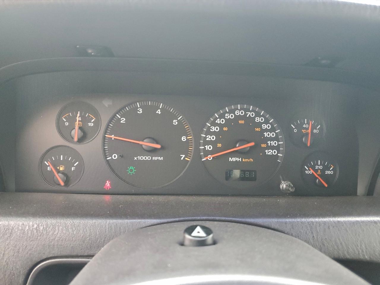 2000 Jeep Grand Cherokee Laredo VIN: 1J4GW48S2YC185411 Lot: 95943895