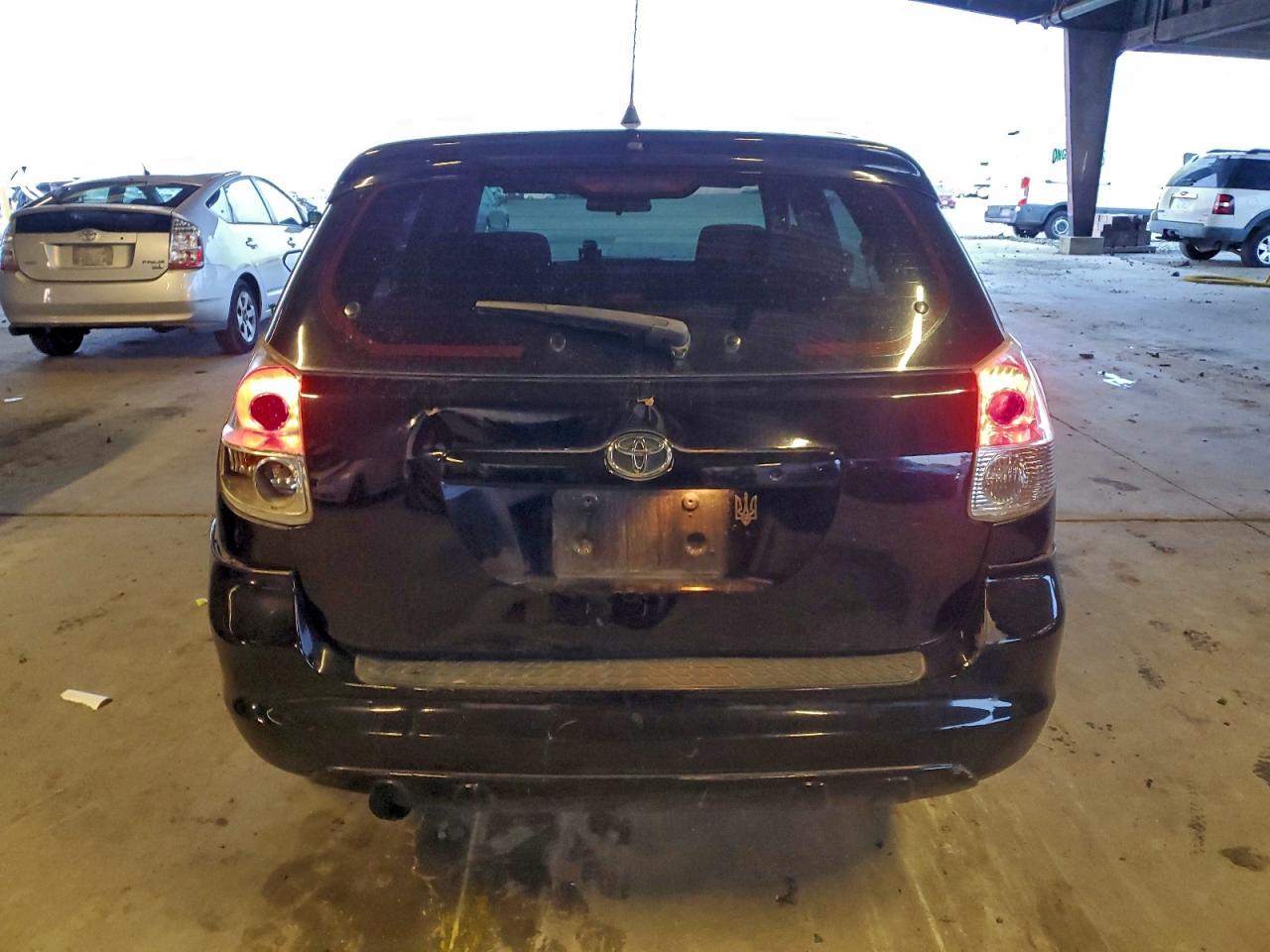 2005 Toyota Corolla Matrix Xr VIN: 2T1KR32E35C439893 Lot: 94797185