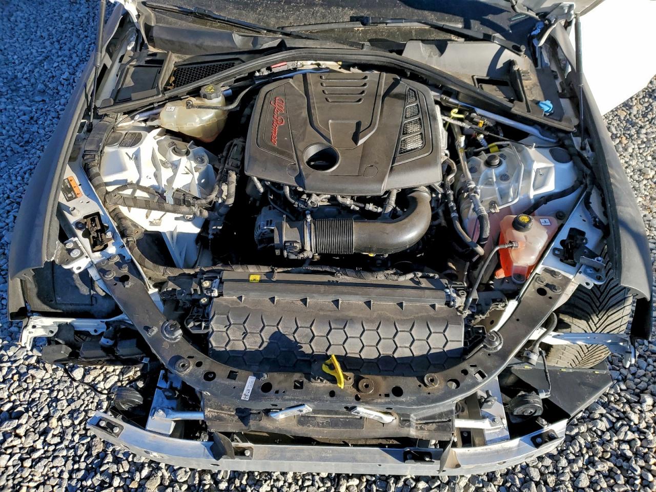 2017 Alfa Romeo Giulia Ti Q4 VIN: ZARFAEEN9H7556941 Lot: 97074465