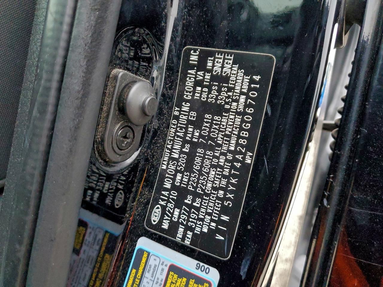 2011 Kia Sorento Base VIN: 5XYKT4A28BG067014 Lot: 93448335