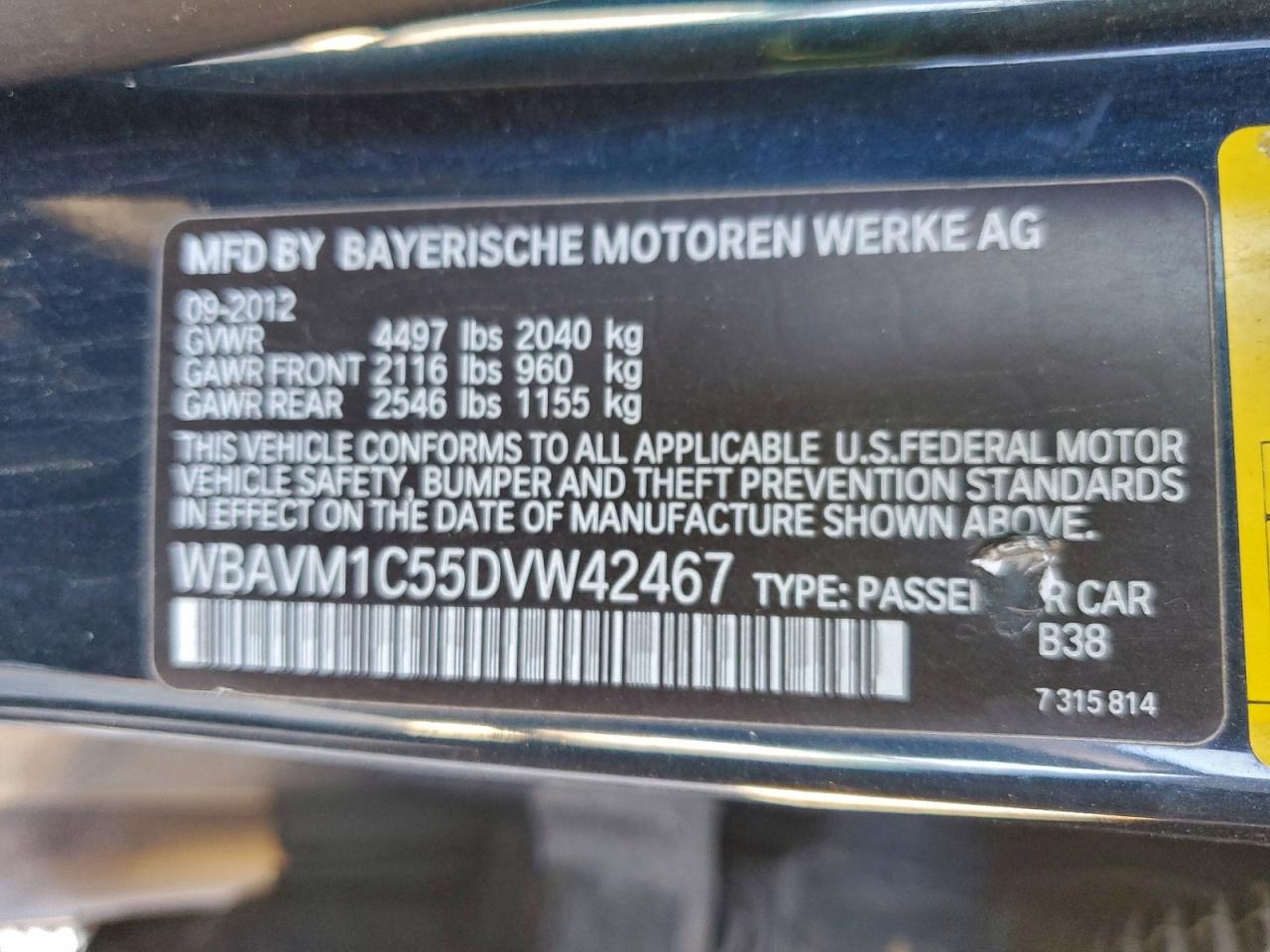 Фото: WBAVM1C55DVW42467