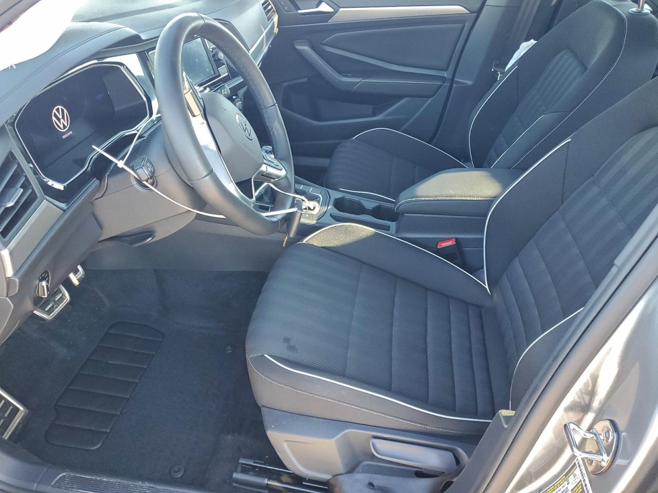 2024 Volkswagen Jetta Sport VIN: 3VWBM7BU1RM087954 Lot: 96725235