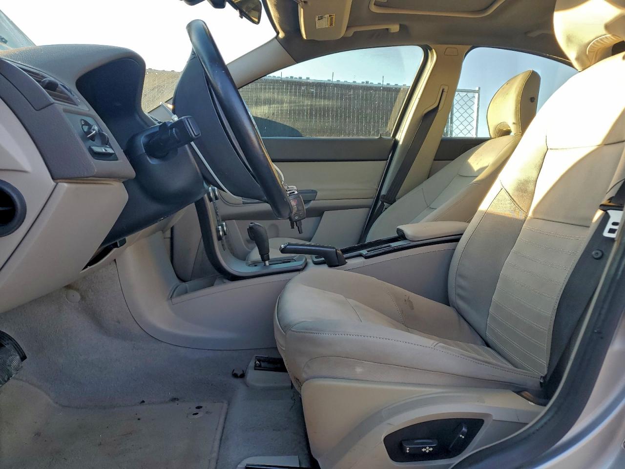 2008 Volvo S40 2.4I VIN: YV1MS382282393917 Lot: 96610055