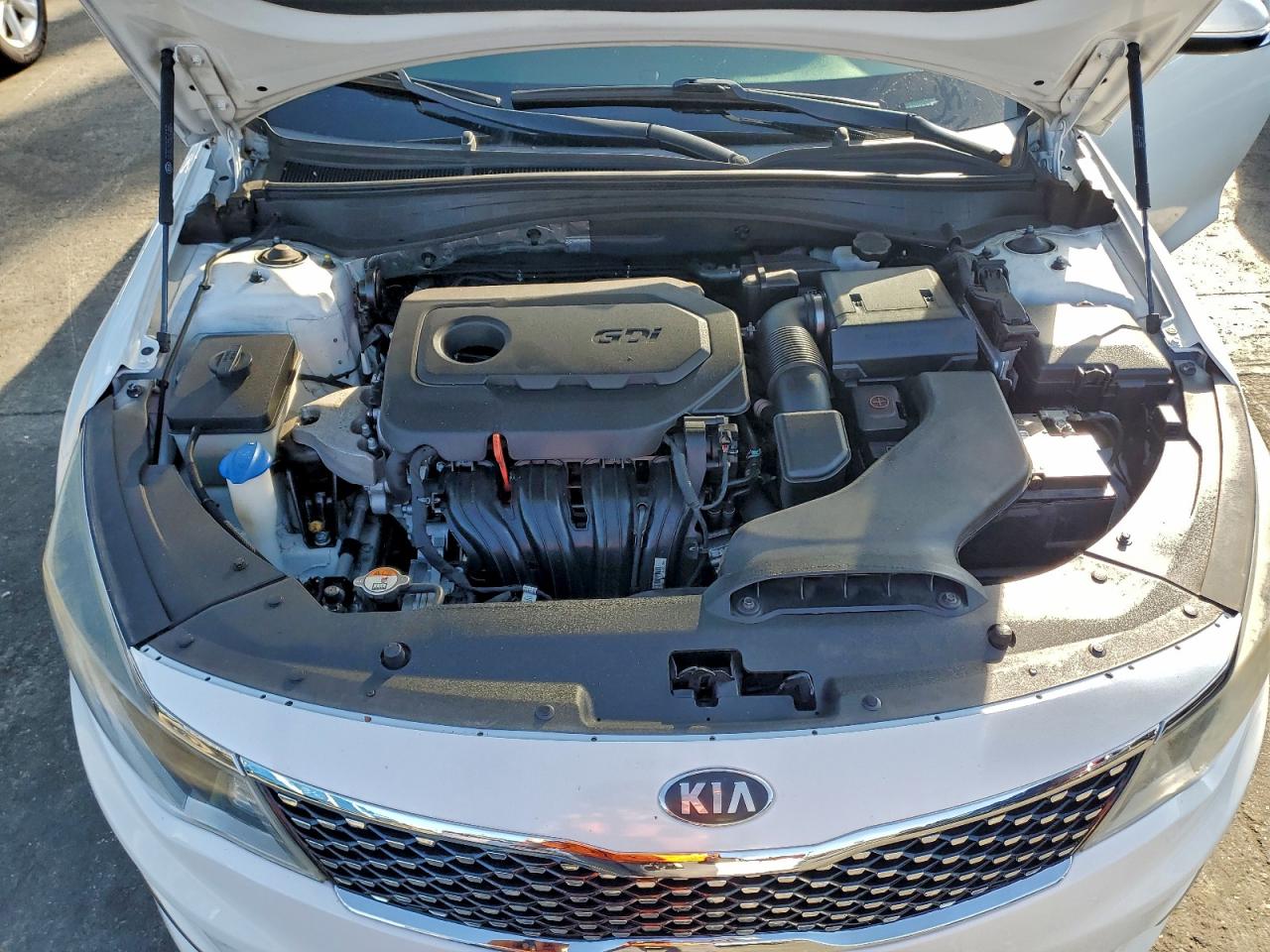 2018 Kia Optima Lx VIN: 5XXGT4L33JG206237 Lot: 95081755