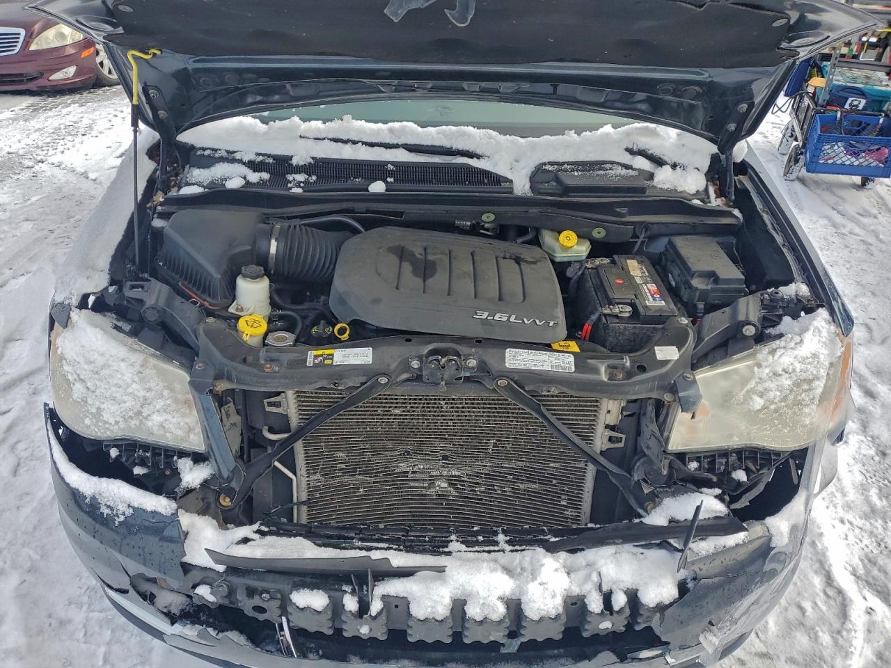 2013 Chrysler Town & Country Touring VIN: 2C4RC1BG3DR696332 Lot: 94247445