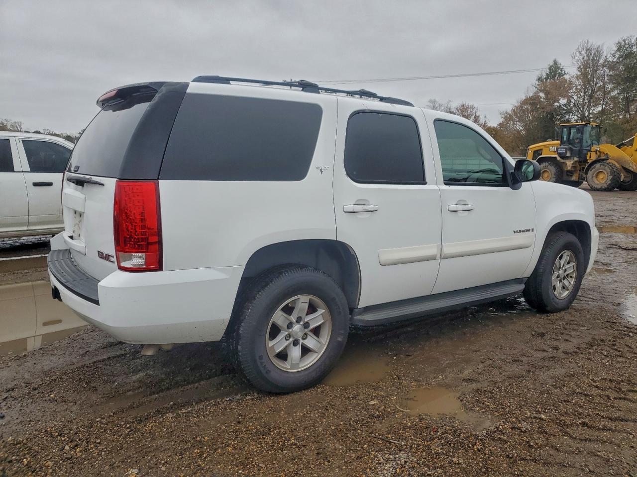 2007 GMC Yukon VIN: 1GKFC13J87R363359 Lot: 97355575