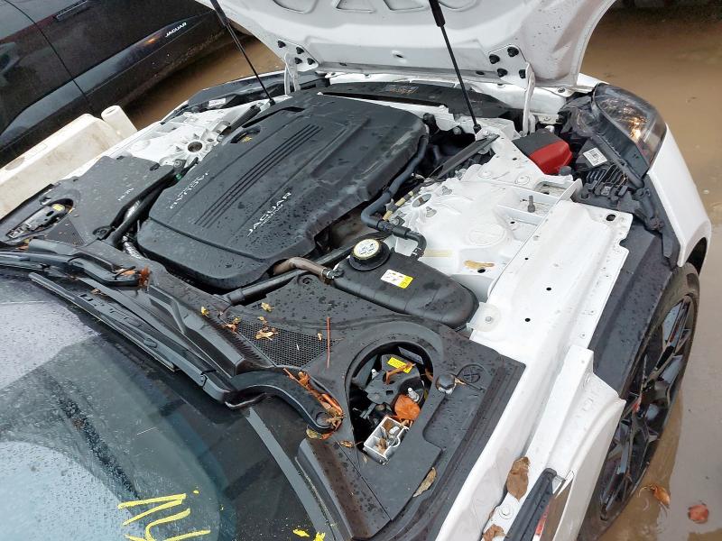 2018 JAGUAR F-TYPE 2.0 R-DYNAMIC 2DR AUTO