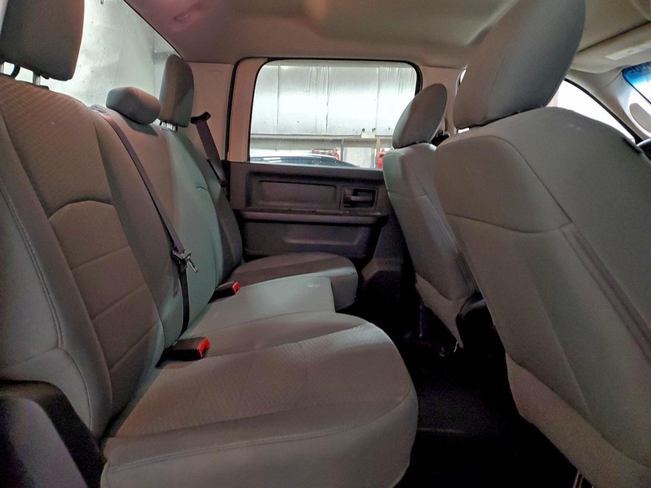 2017 Ram 1500 St VIN: 3C6RR7KT4HG774487 Lot: 94293335