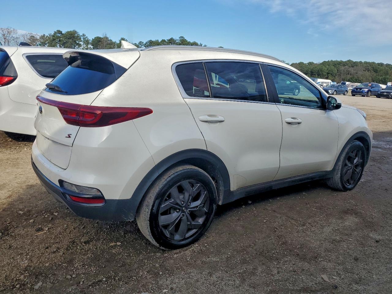 2020 Kia Sportage S VIN: KNDP63AC4L7768633 Lot: 95764645