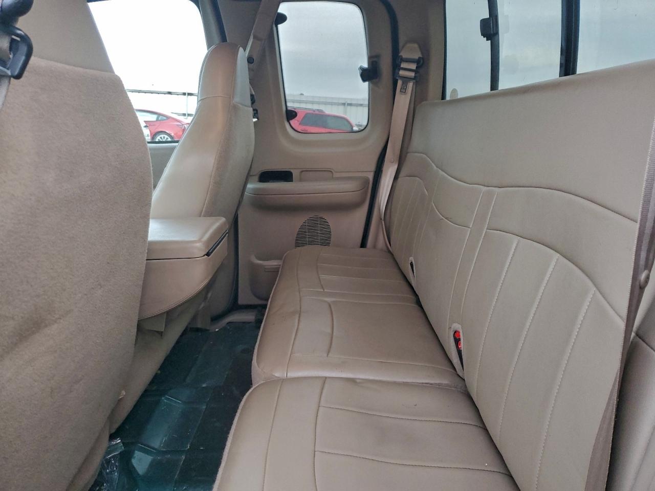 2000 Ford F150 VIN: 1FTRX17L3YNA20296 Lot: 92928985