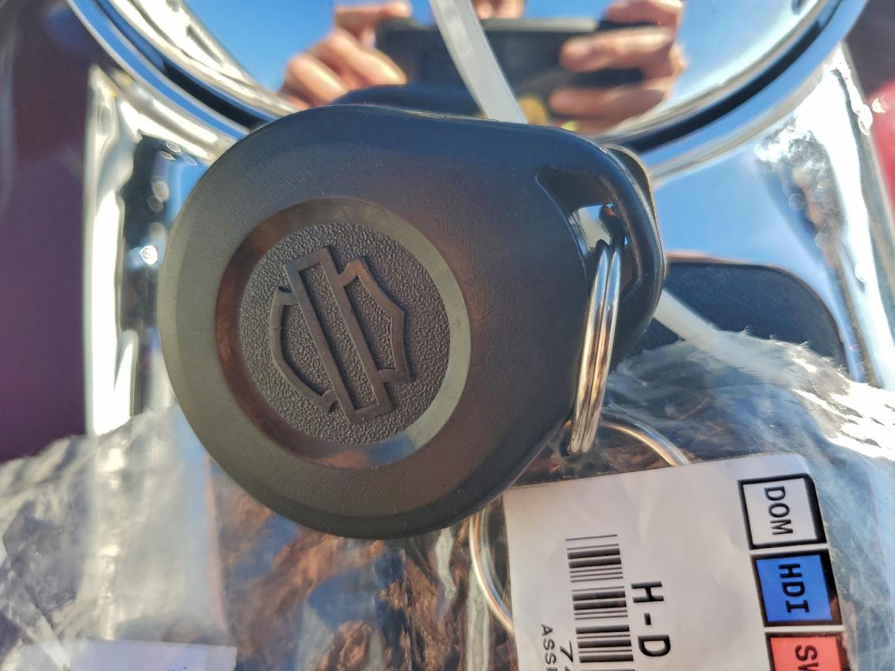 2016 Harley-Davidson Flhtcutg Tri Glide Ultra VIN: 1HD1MAL31GB860037 Lot: 96642015