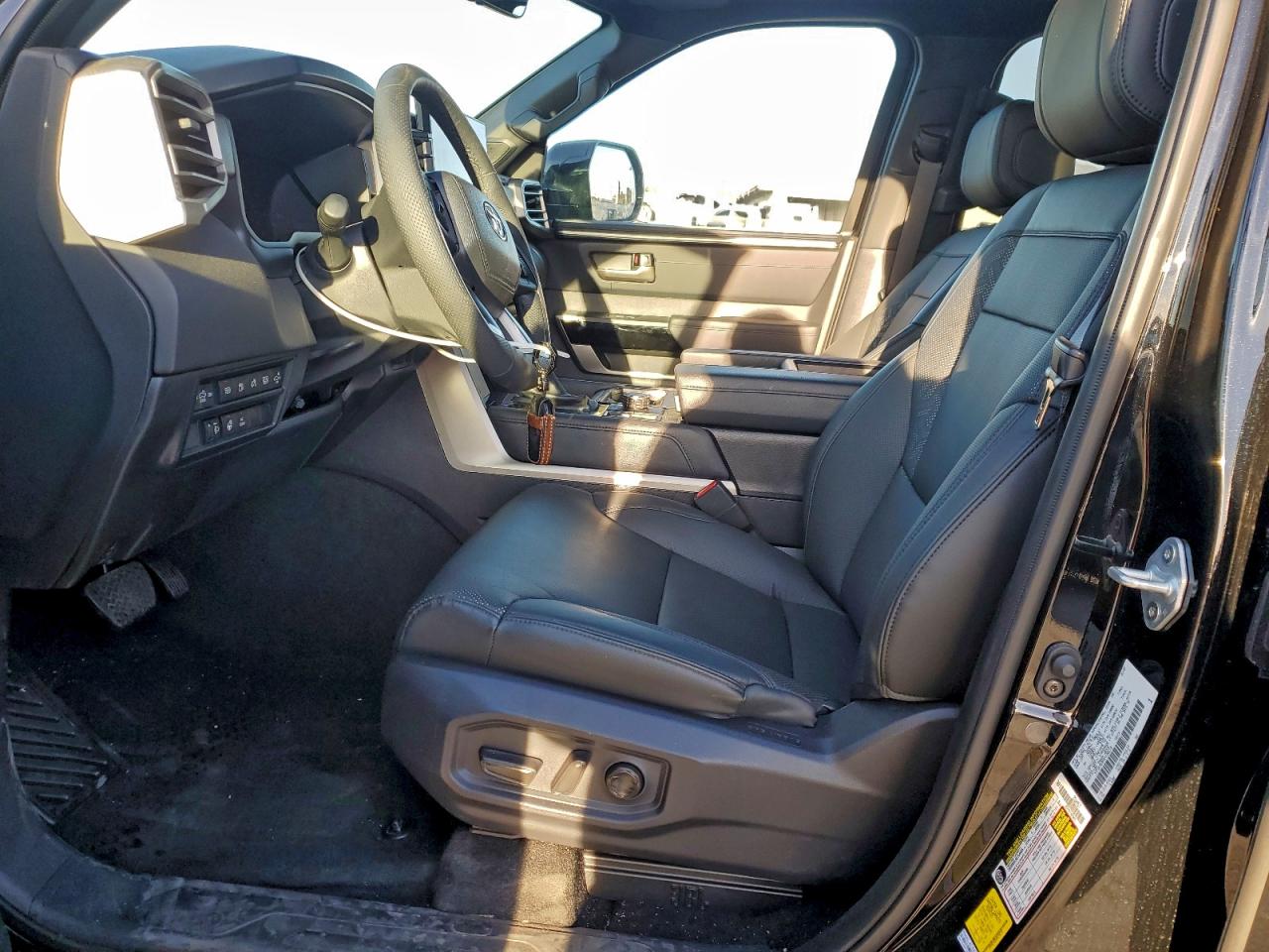 2025 Toyota Tundra Crewmax Limited VIN: 5TFWC5DBXSX100210 Lot: 95163735