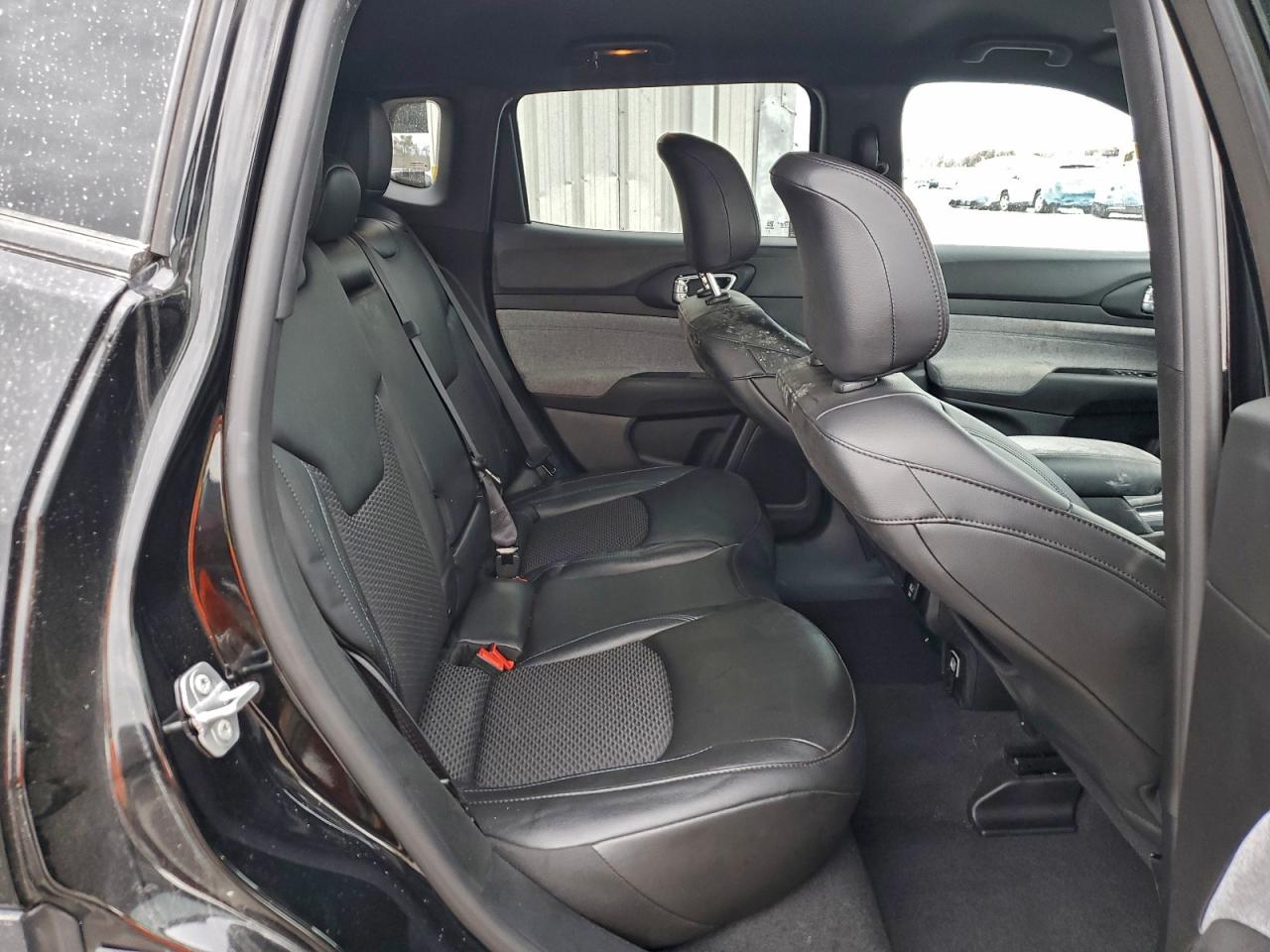 2025 Jeep Compass Latitude VIN: 3C4NJDBN0ST555118 Lot: 93204005