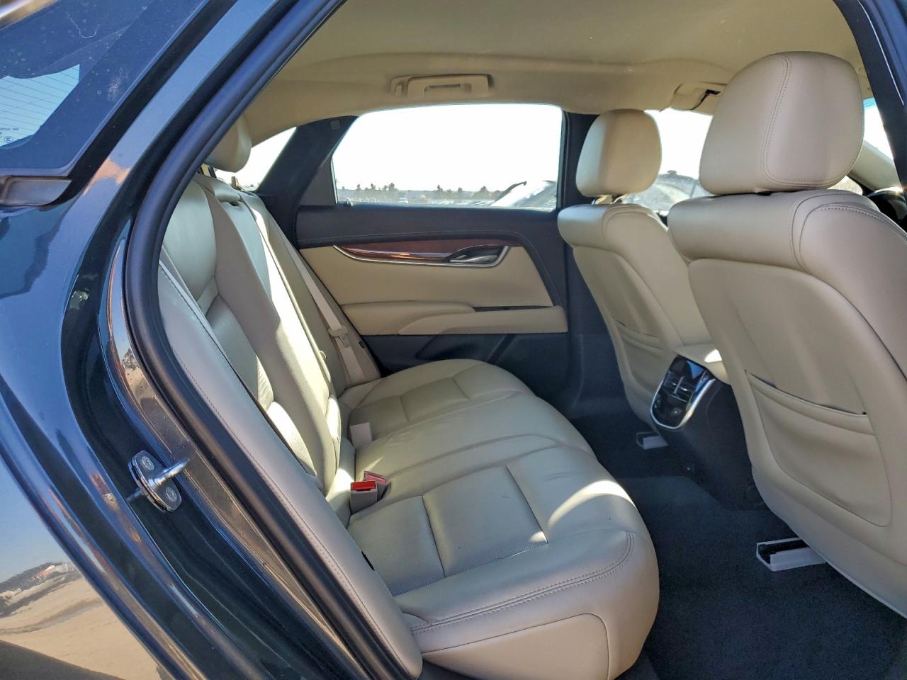 2018 Cadillac Xts Luxury VIN: 2G61M5S30J9163979 Lot: 96957375