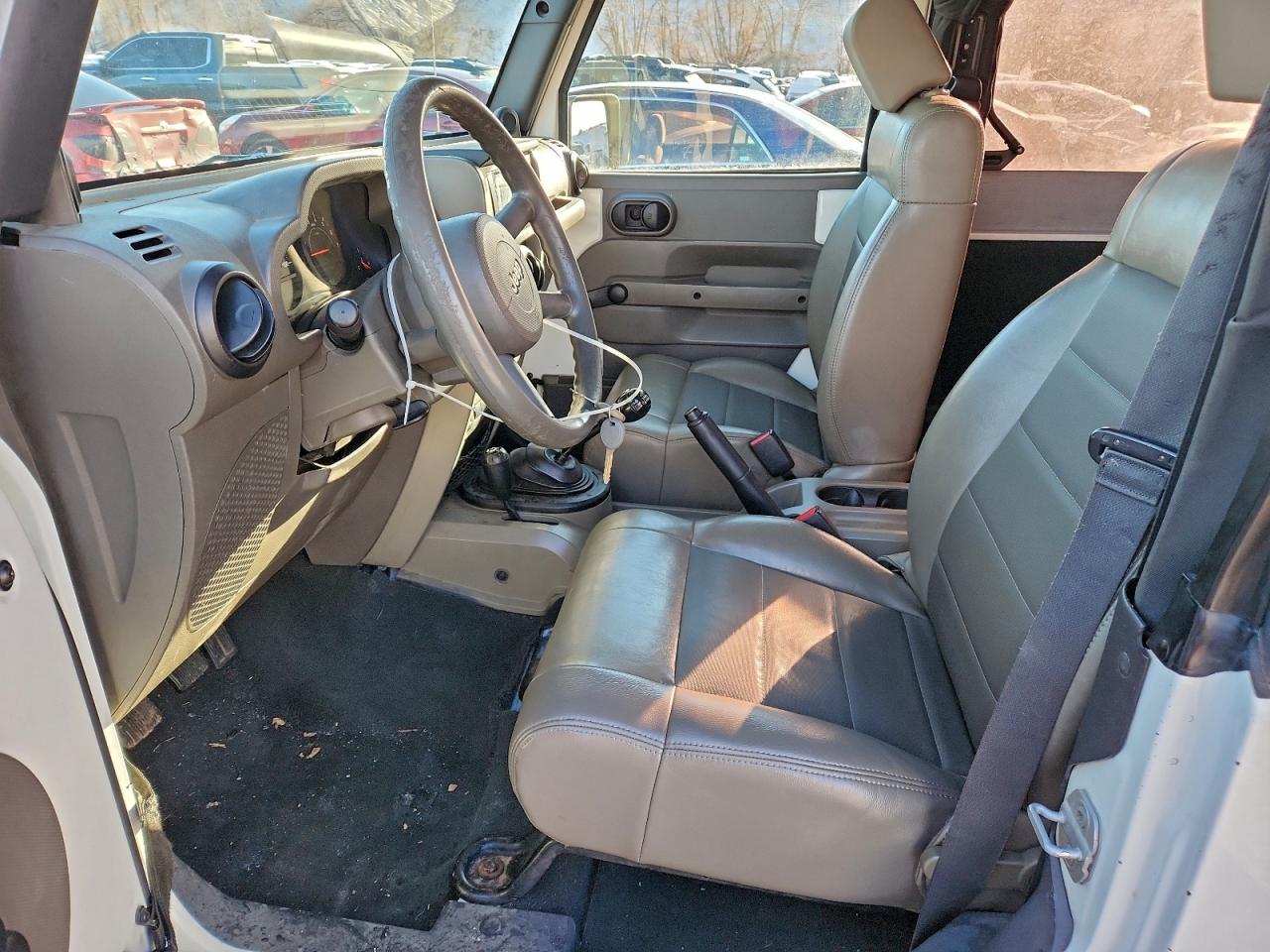 2009 Jeep Wrangler X VIN: 1J4FA24129L750690 Lot: 85445355