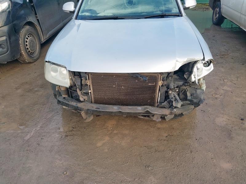 2004 VOLKSWAGEN PASSAT 1.9 HIGHLINE TDI 130 4DR