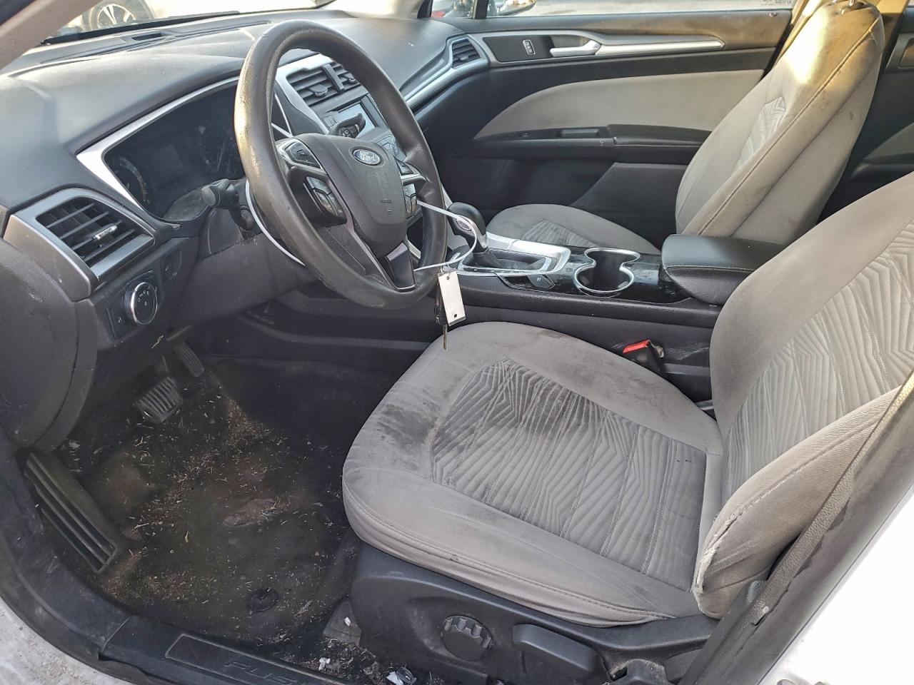 2016 Ford Fusion S VIN: 1FA6P0G70G5129688 Lot: 94232485