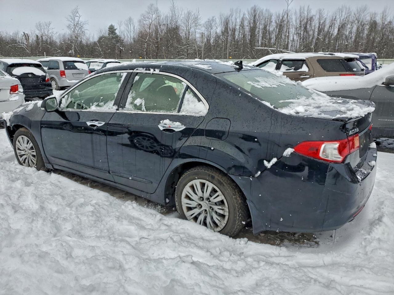 Фото: JH4CU2F65DC001950