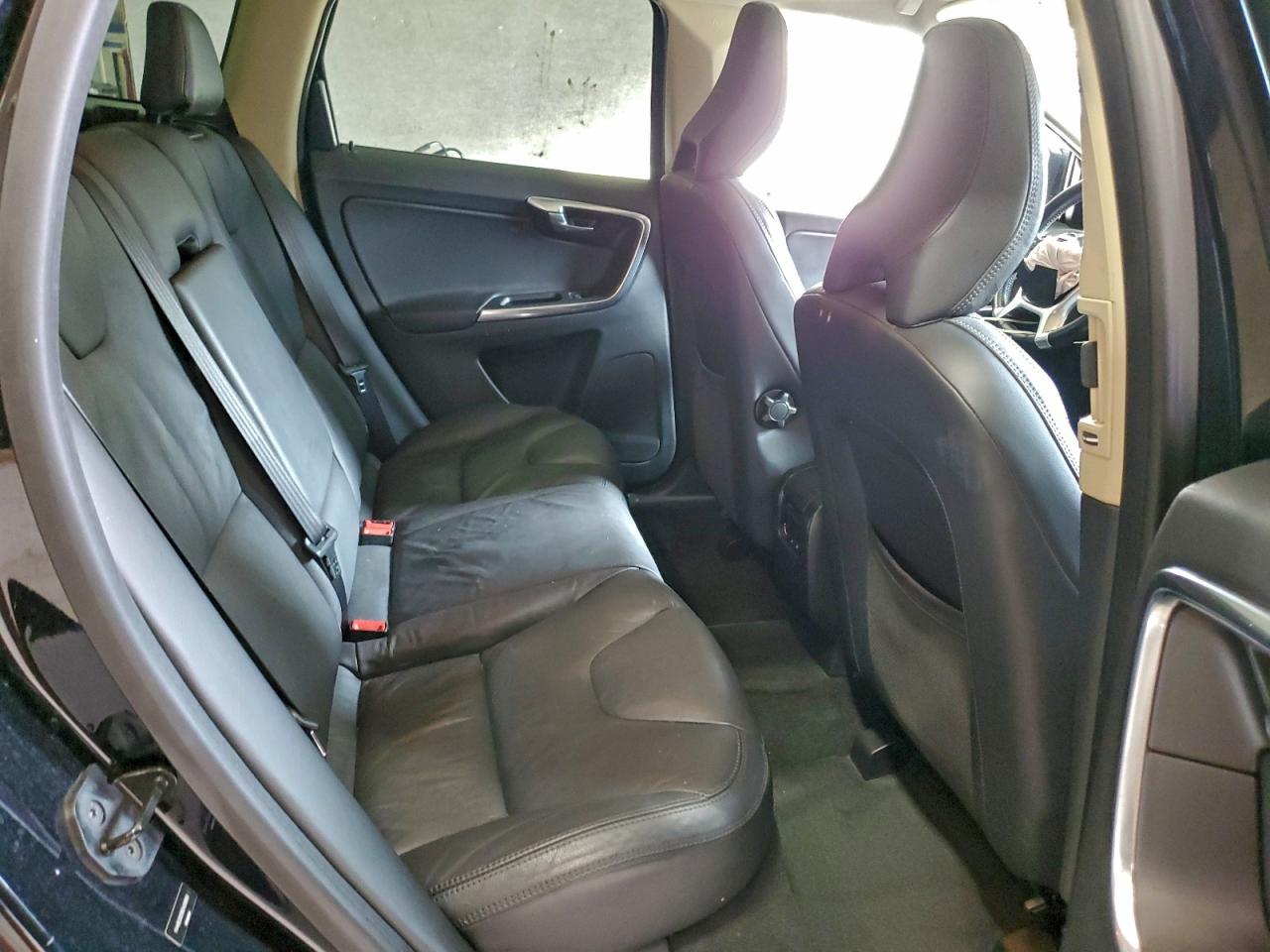 2013 Volvo Xc60 3.2 VIN: YV4952DZ9D2420909 Lot: 95488895