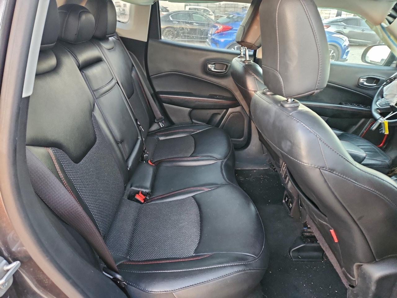 2019 Jeep Compass Trailhawk VIN: 3C4NJDDB8KT816739 Lot: 98015365